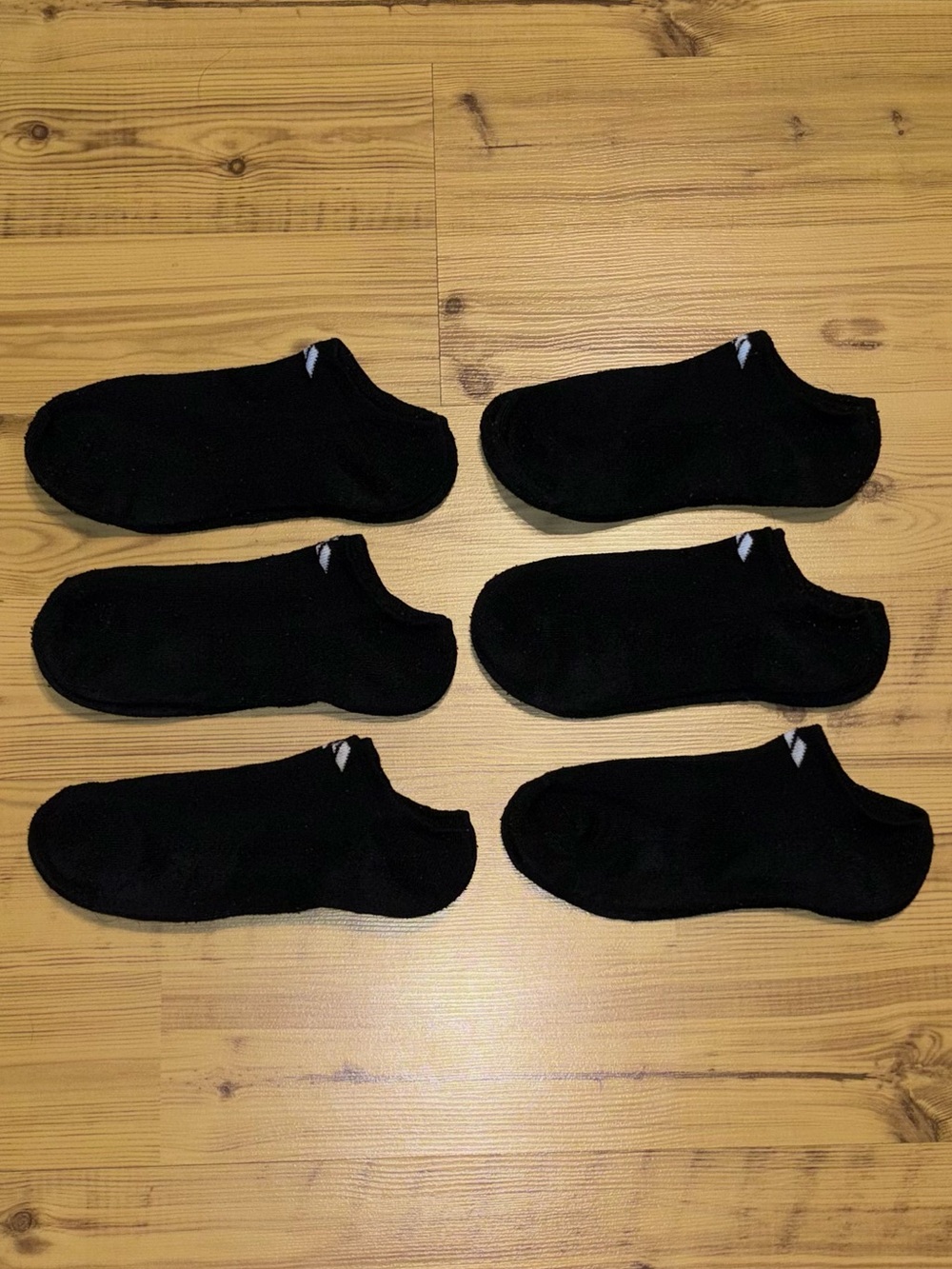 Adidas Socks - Picture 1 of 2